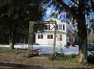 139 Courthouse Ln, Bowling Green, VA 22427