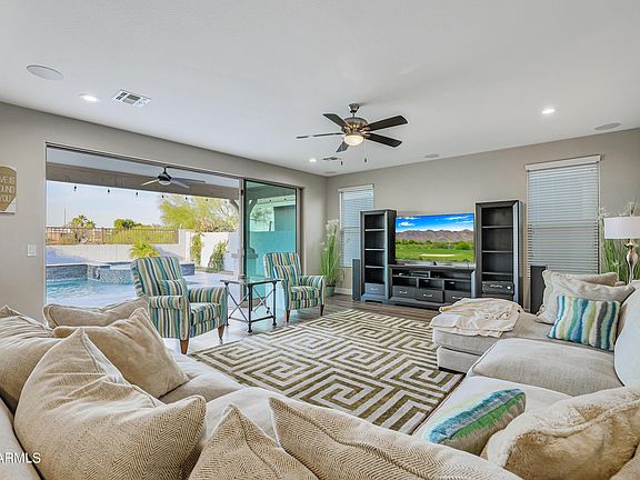 4th image of 3372 E Strawberry Dr