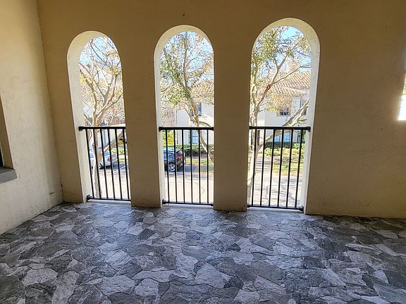 4th image of 1001 Via Santae Ln Building 206-38