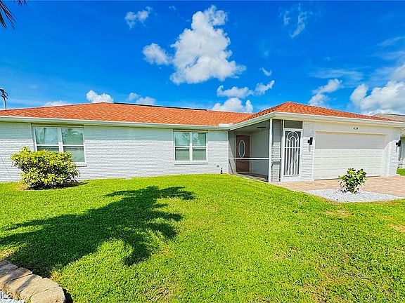 2nd image of 4124 SW 20th Ave