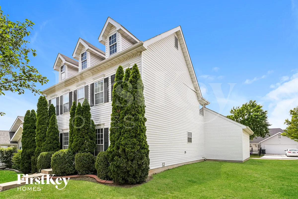 Building Photo - 217 Hawksbury Pl