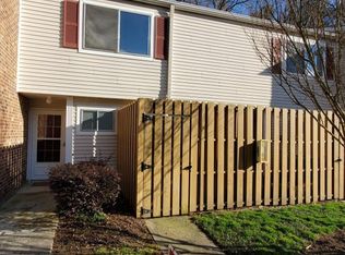 220 Elizabeth St APT A22, Chapel Hill, NC 27514