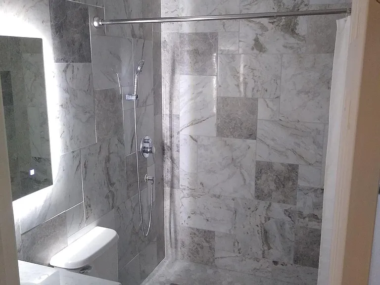 333 Graceland Grv — Photo 13