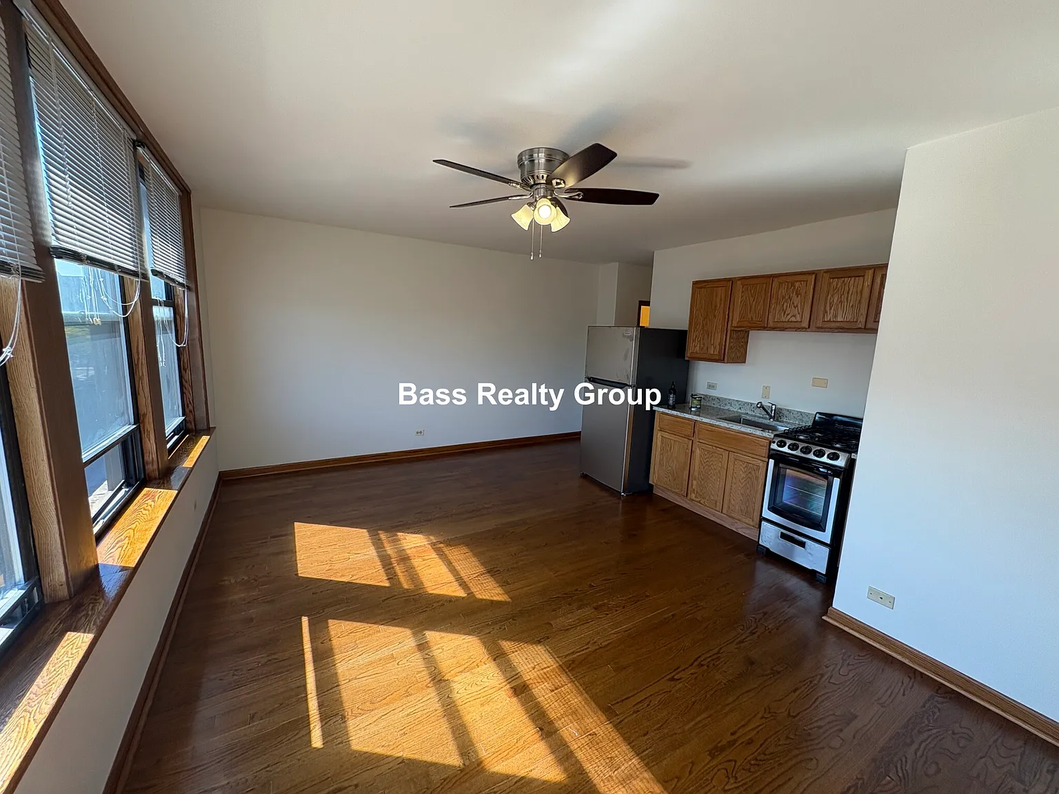 Studio, 1.0 bath, 400 sqft, $1,150 — Photo 1