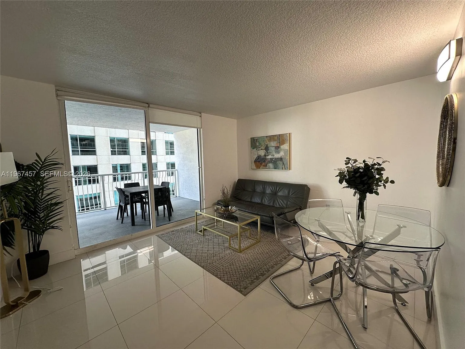 The Club At Brickell Bay — Photo 4