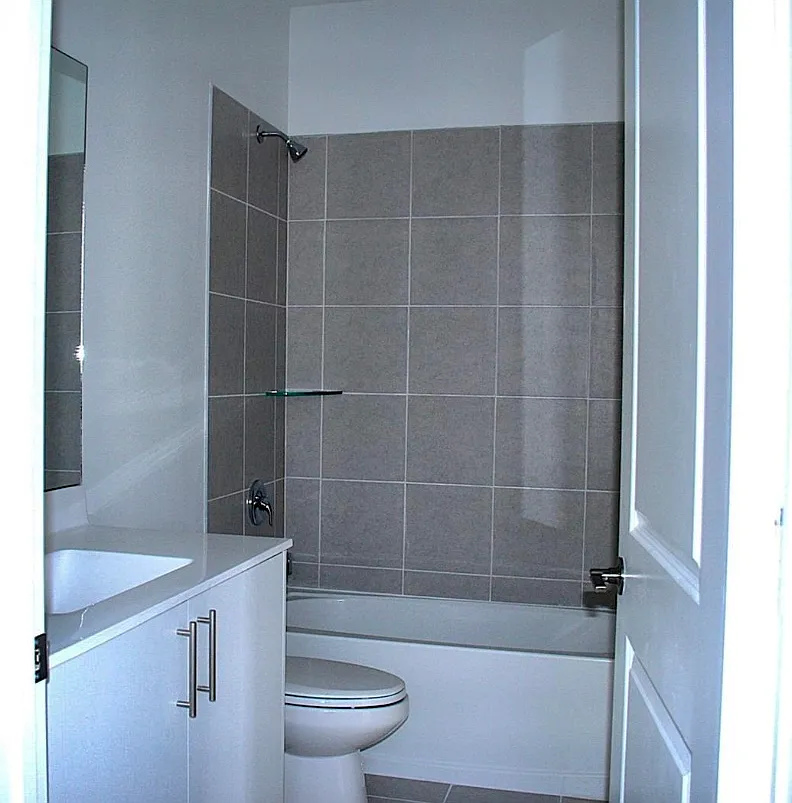 3 bed, 1220 sqft, $2,500 — Photo 4