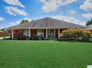 4912 Montauk Trl SE, Owens Cross Roads, AL 35763