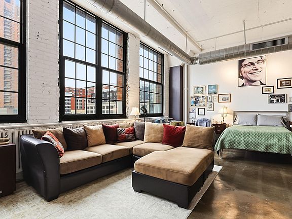5th image of 500 Robert St Unit 310