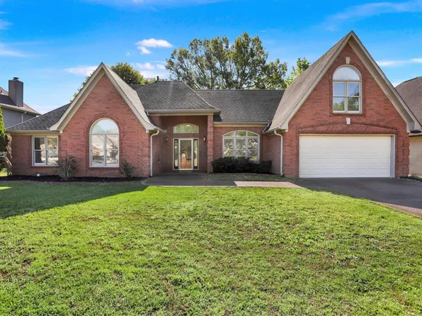 1130 Sugar Ln, Collierville, TN 38017