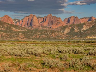 11 Kolob Hts, New Harmony, UT, 84757