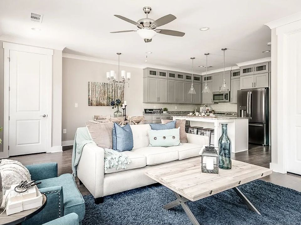 1st image of 6076 Cushing Cir