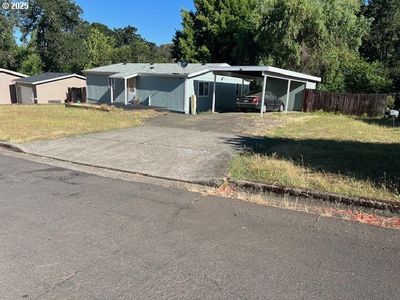 424 NE Kirby Ave, Roseburg, OR, 97470