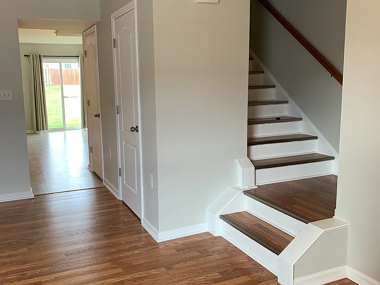 35 Fast View Dr — Photo 2