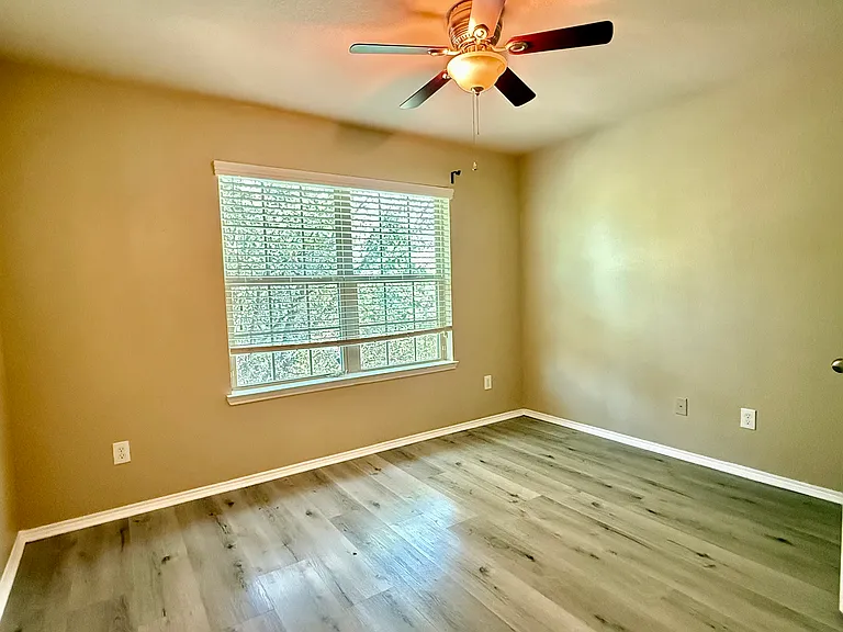 9044 Sundance Trl — Photo 17