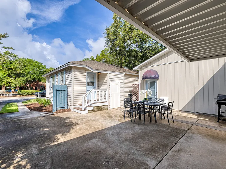 1424 Moultrie St — Photo 19