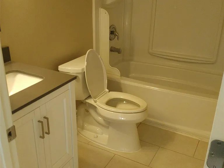 44575 Savery Dr — Photo 20