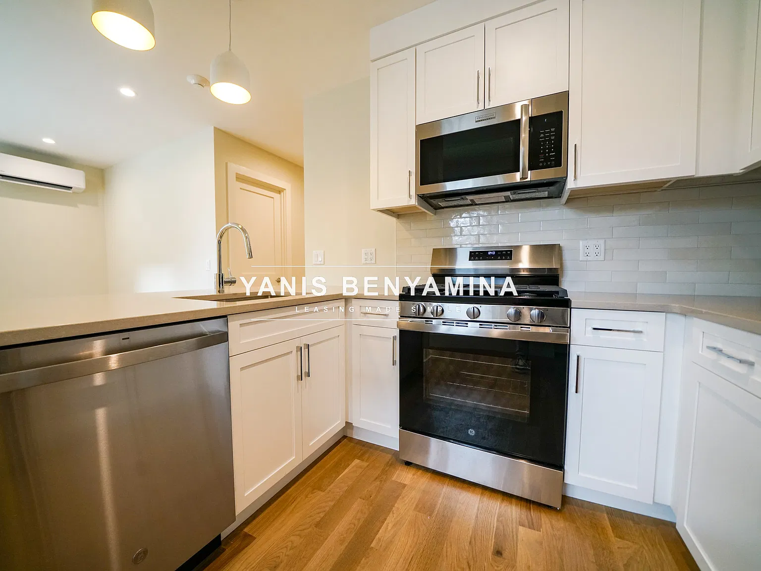 1 bed, $2,975 — Photo 4