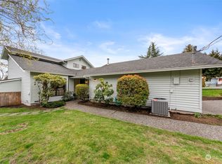 12006 N Park Ave N, Seattle, WA