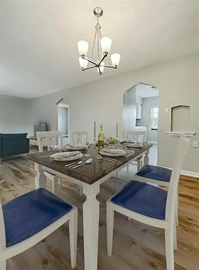5531 Hamilton Ave #9 — Photo 3