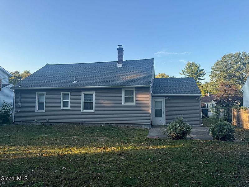 5th image of 1838 Western Avenue