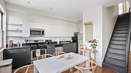 1101 Willoughby Avenue, #3