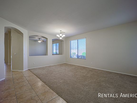 4th image of 1731 E Powell Way