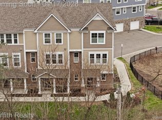614 Anne Ave, Brighton, MI 48116