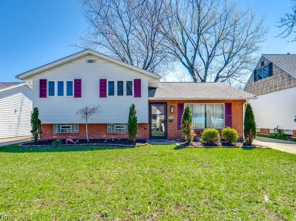 26288 Aaron Dr, Euclid, OH 44132