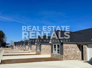 Hollingsworth Apartments, Rainbow City, AL 35906