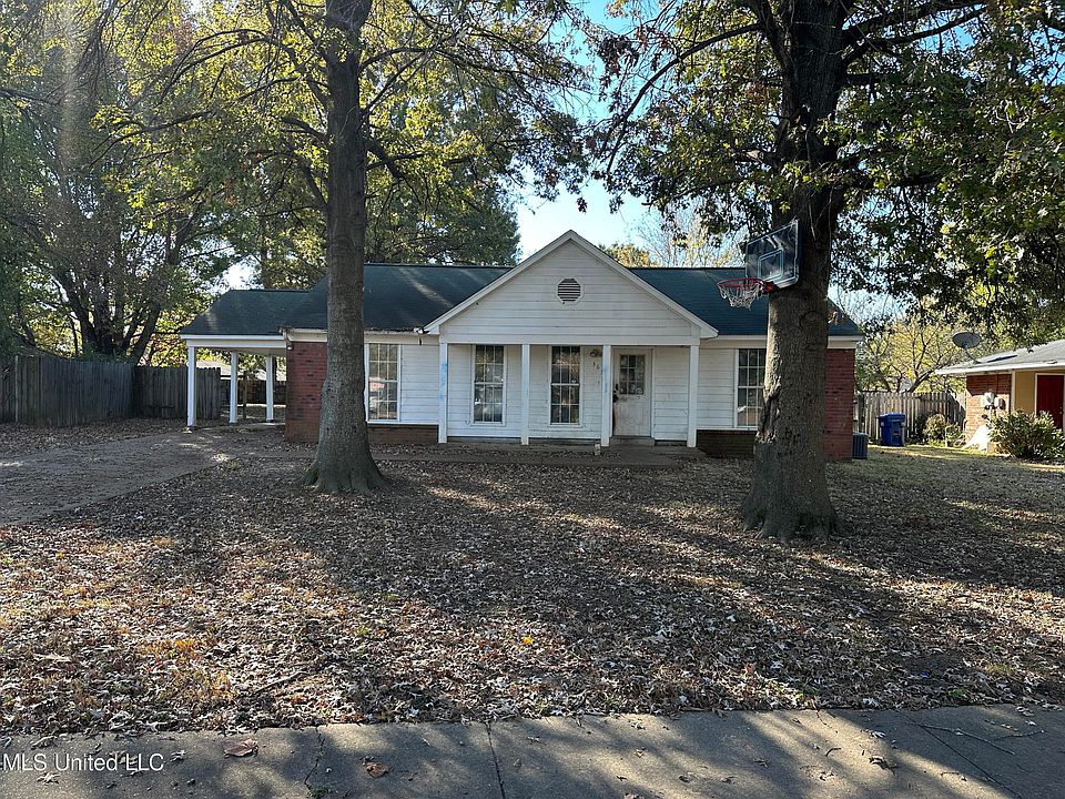 1st image of 3635 Heathcliff Dr