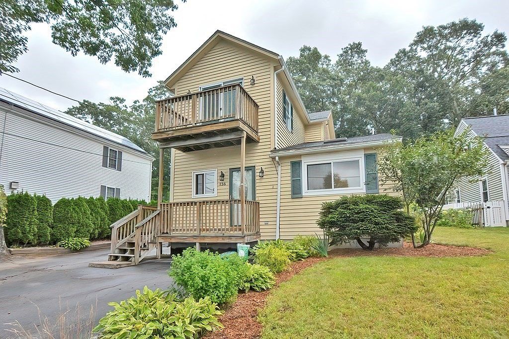 136 Lakeside Ave, Wrentham, MA 02093 Zillow