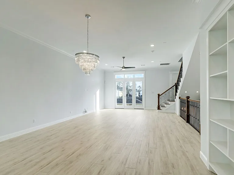 2814 Princeton St — Photo 8