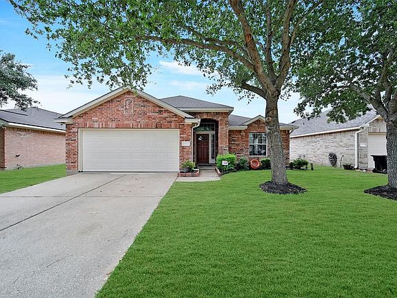 2nd image of 19247 N Piper Grove Dr