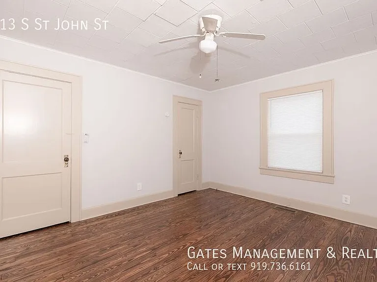 413 S Saint John St — Photo 15