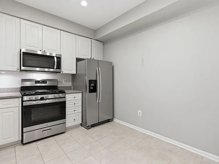 6610 Netties Ln #J — Photo 12