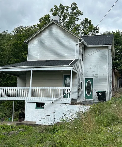 9 Oak St — Photo 3