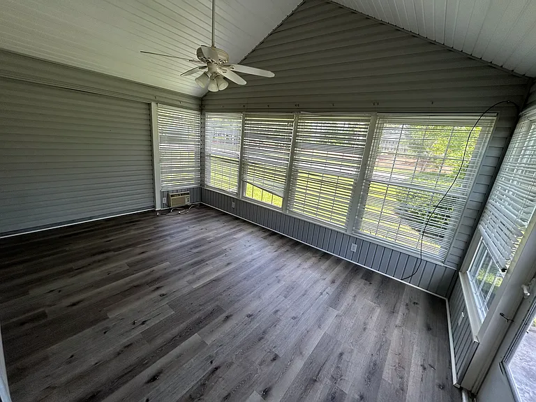 1201 Formby Ct — Photo 11