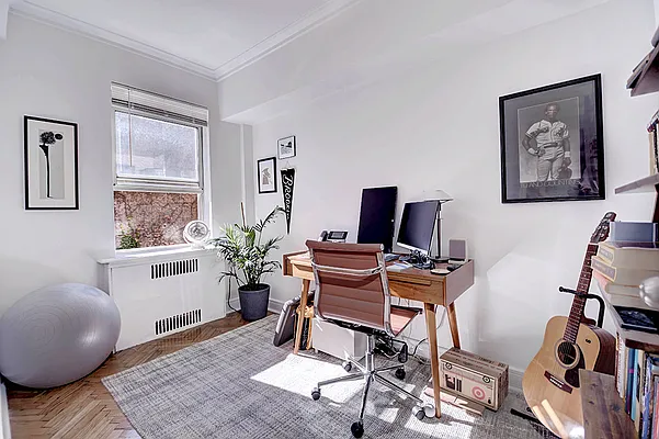 Rented by Urbane Brokerage | media 16