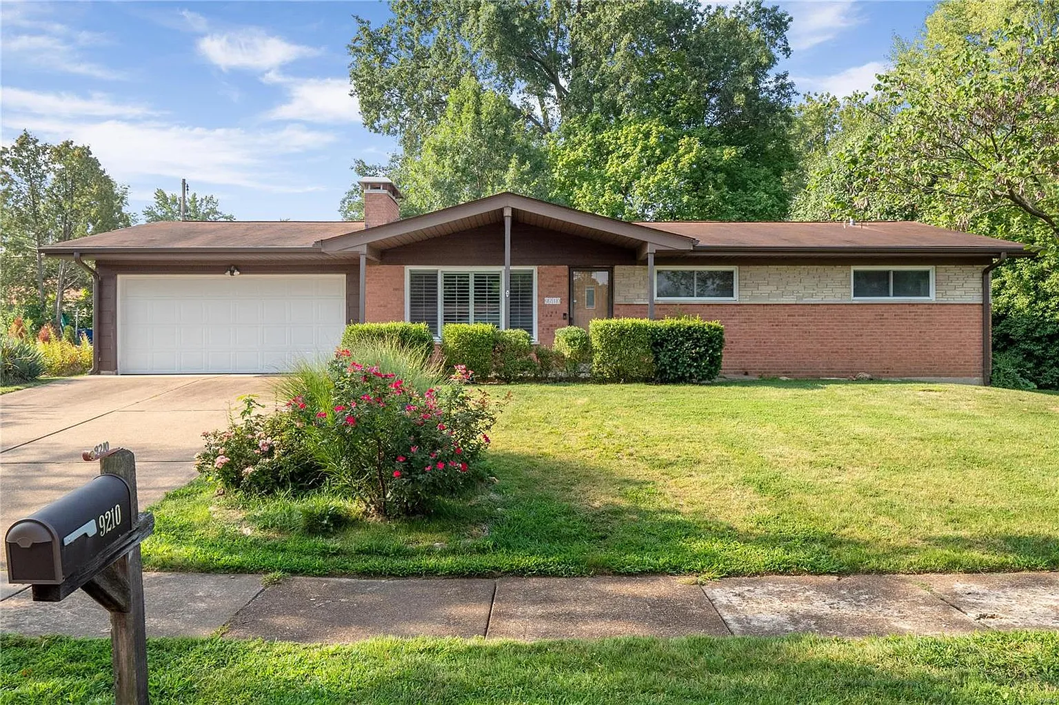 9210 Ewers Dr photo 1