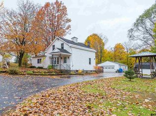 48 Phillips Rd, Rensselaer, NY 12144