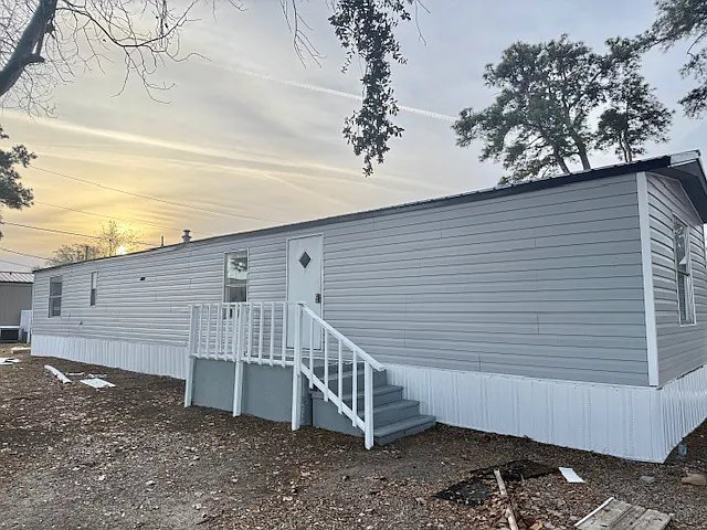 205 W. Conyers Avenue, Lot 7 - 1 — Photo 1