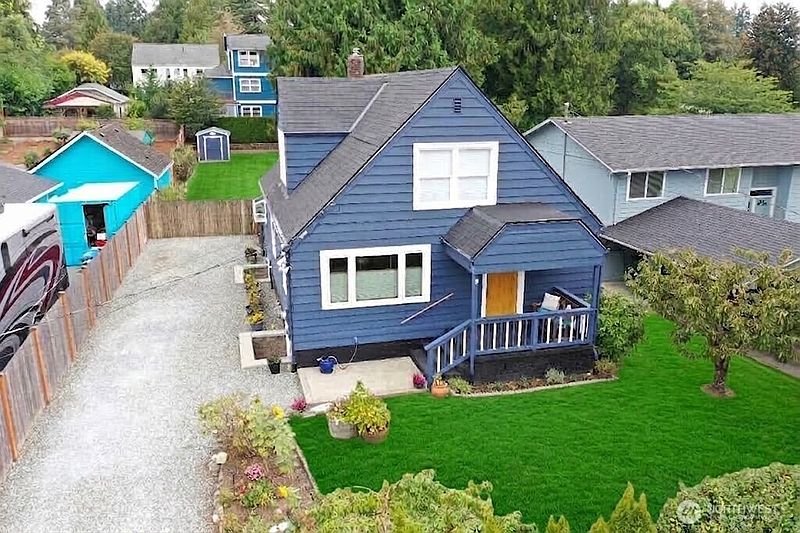 4th image of 12537 19th Avenue NE