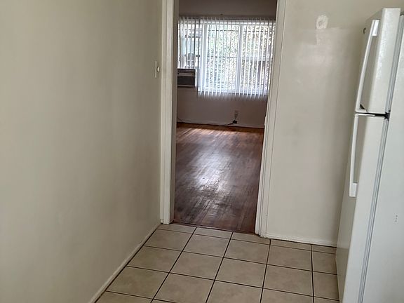 4th image of 6320 Orange St APT 2