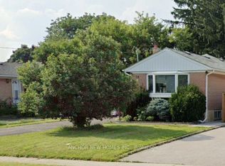 28 Eringate Dr, Toronto, ON M9C3Y7