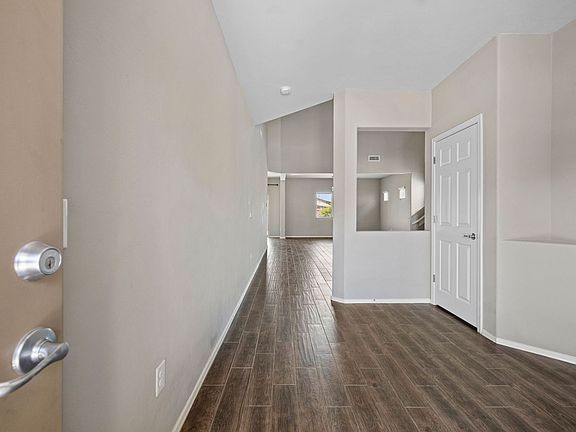 4th image of 9064 W Birchover Dr