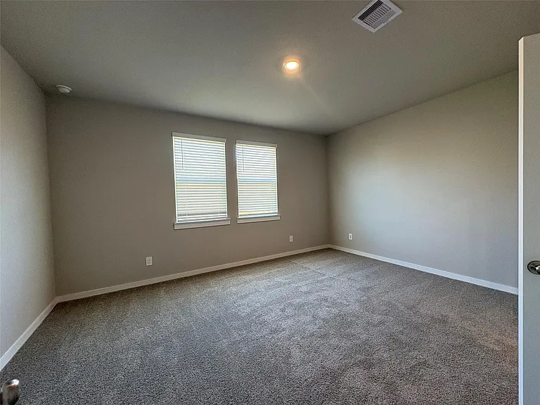 16817 Harvest Grove Ln — Photo 4
