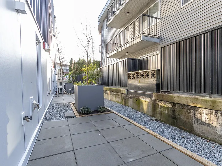 239 E 16th Ave #103 — Photo 14
