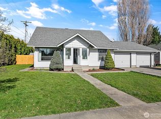 208 Harrison Street, Sumas, WA 98295