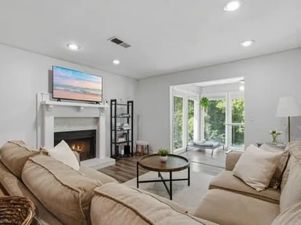 2698 Suwanee Way SE, Marietta, GA 30067