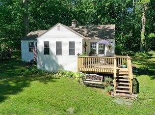 59 Lookout Dr, Colchester, CT 06415